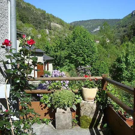 빌라 La Caze Saint-Pierre-des-Tripiers